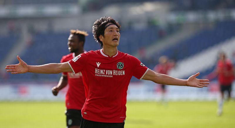 ウイイレ2021、「能力の高い日本人選手カード」TOP10｜写真4