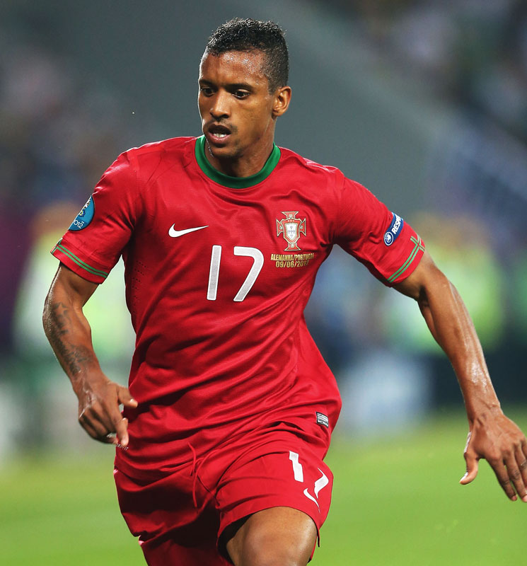 傑作の漆黒ユニも！ポルトガル代表、「最高にかっこいいユニフォーム」9選｜写真6