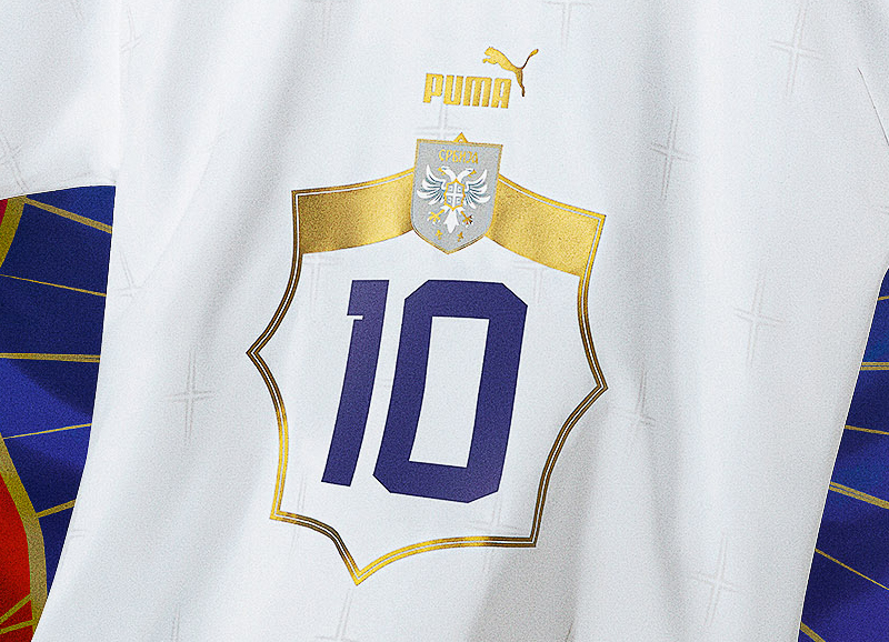 新エンブレム登場！セルビア代表、カタールW杯に向けた2022新ユニフォームを発表｜写真6