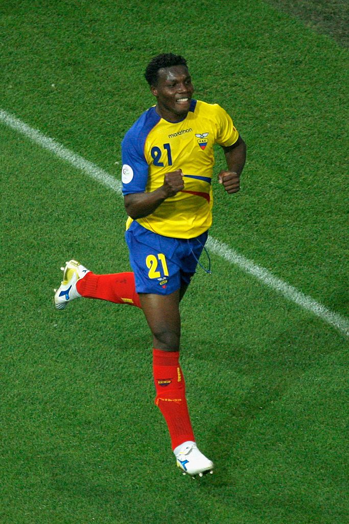 ロナウドが日本に来る！サウジ最強アル・ナスルでプレーした「世界的レジェンド選手」｜写真4