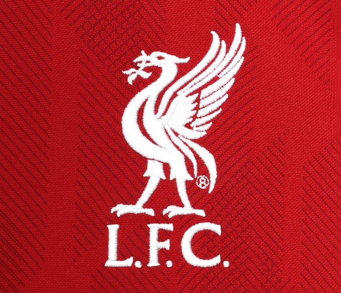 リヴァプール、2018‐19新ユニフォームを発表！模様は「スタジアム」に触発｜写真6