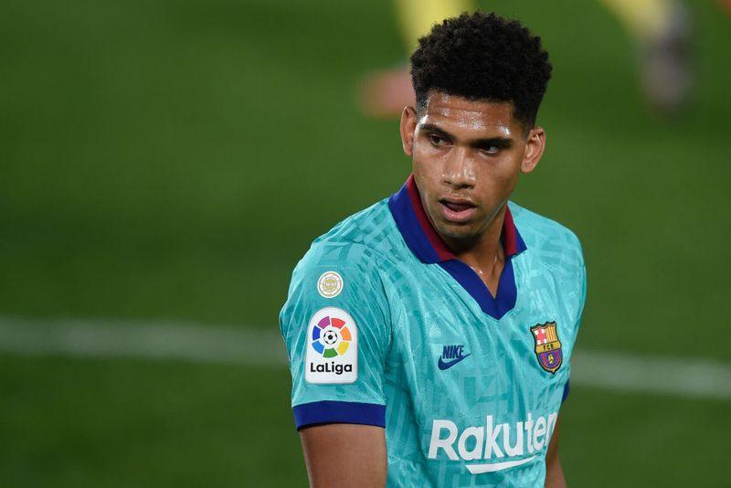 バルセロナ、「トップで試すべき」ブレイク直前の生え抜き7名｜写真2