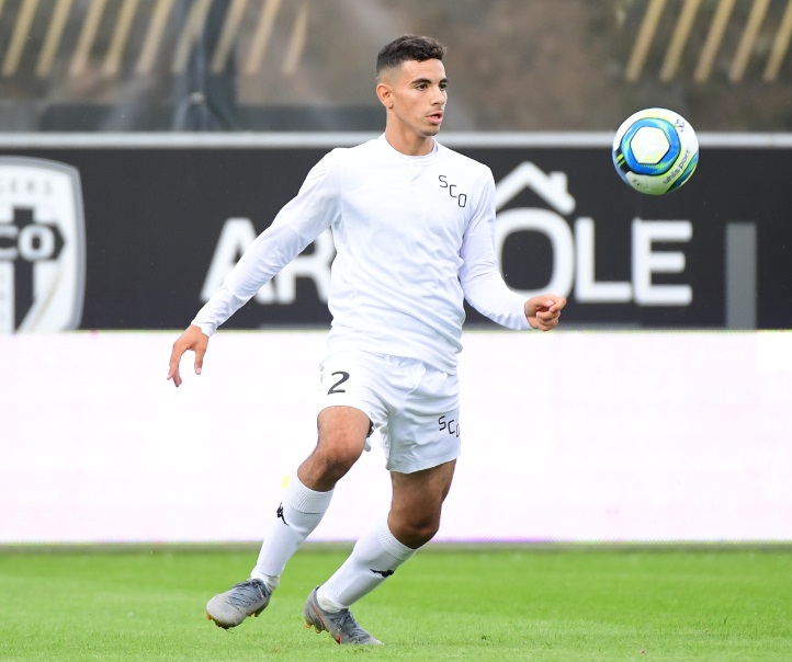 日本代表も！サッカー史上最高の「超シンプルデザインユニフォーム」TOP11｜写真13