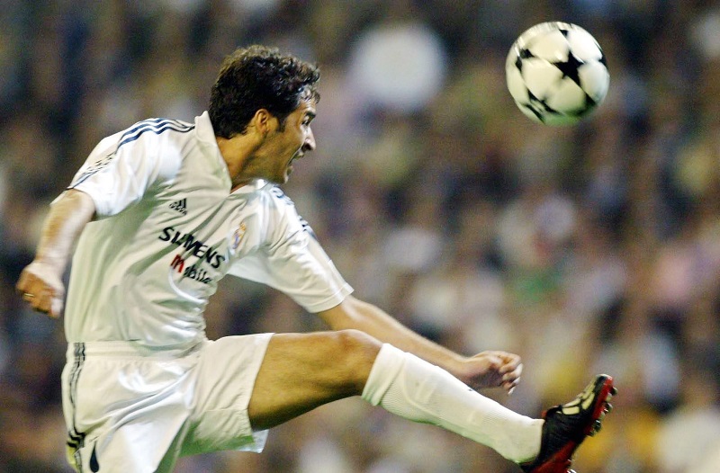 ビジャも達成！キャリア通算「400得点」を達成した伝説的なFWたち｜写真3