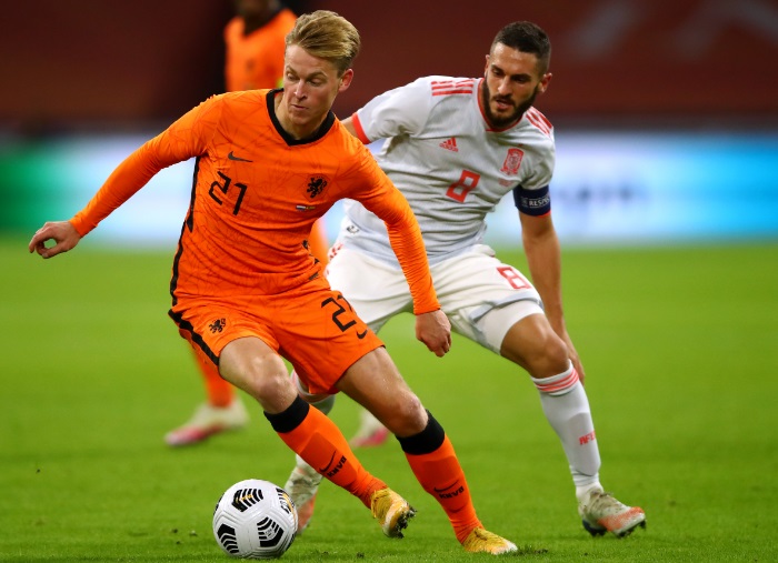 世界の代表チーム、いま「背番号8」を背負う男たち(2020年11月)｜写真5