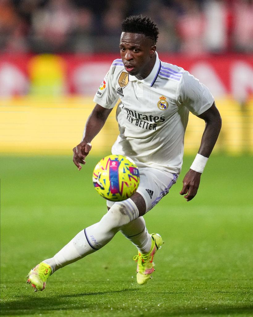 メッシが1位じゃない！今季の「最強ドリブラー」はこの10人。アジア人選手も｜写真10