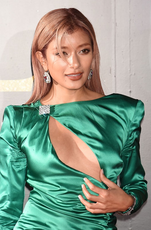 『サカつく』が25周年！“秘書”を務めた女性芸能人、知ってる？｜写真3