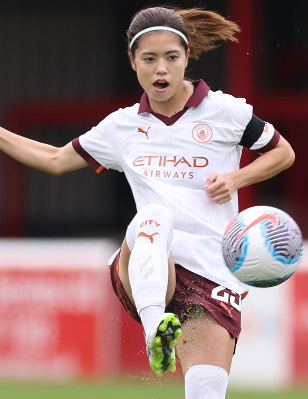 英女子リーグ開幕！なでしこジャパンW杯戦士「最新のユニフォーム姿」がこちら｜写真5