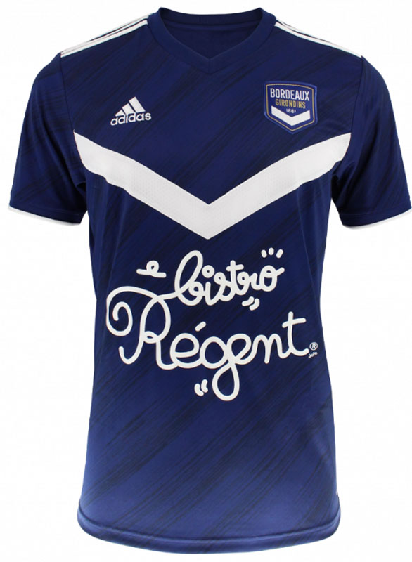 驚きの契約も！2020-21「ユニフォームのメーカーを変えた10チーム」｜写真7