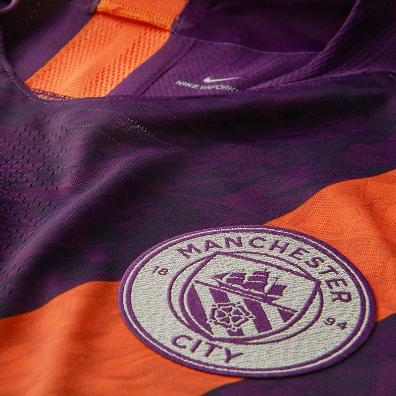 マンチェスター・シティ、CLで着用する2018-19新サードユニフォームを発表！｜写真4