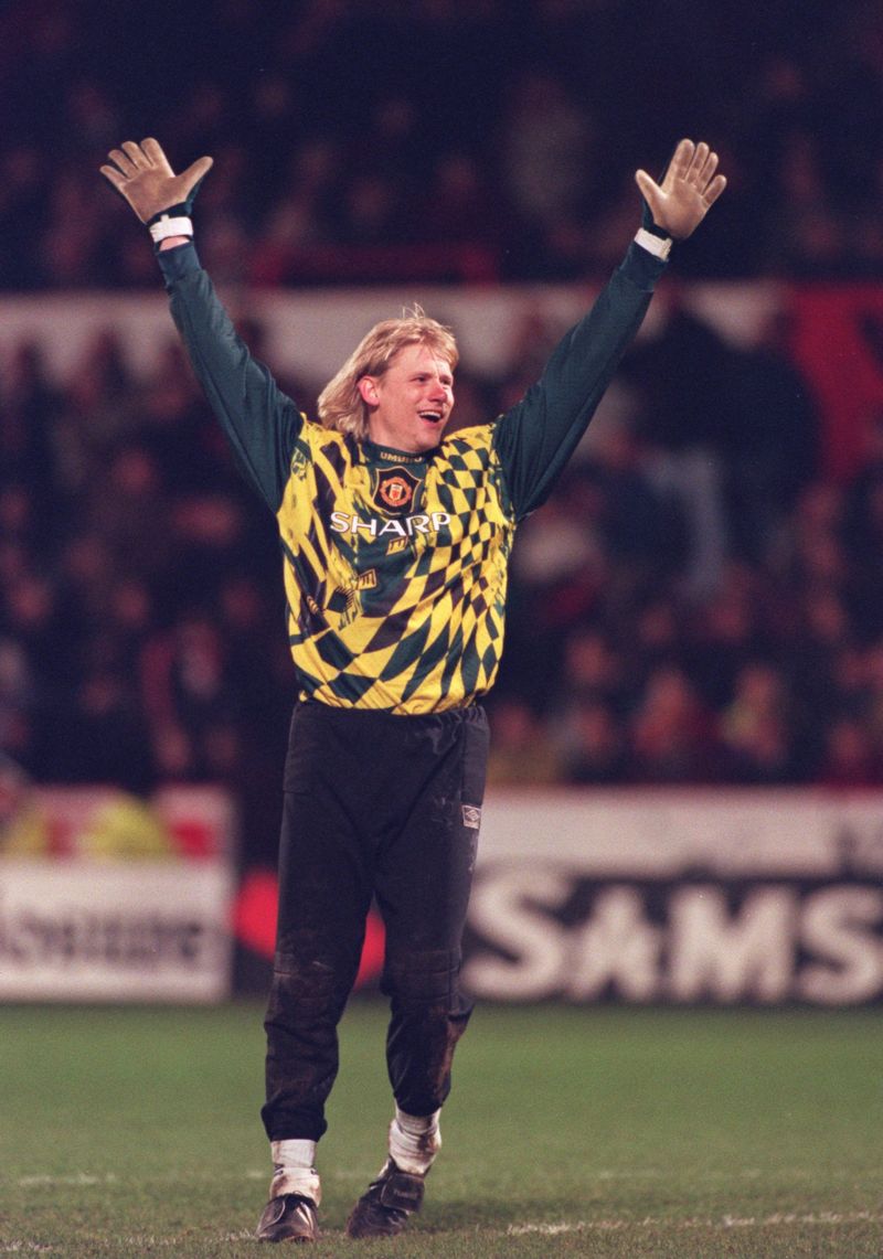 プレミアリーグ、1年で最も多くのクリーンシートを達成したGKは誰？｜写真8