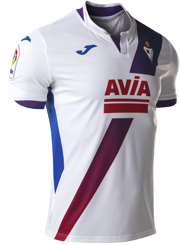 乾のエイバル、2020-21新ユニフォームを発表！デザインは「パワフルな縦じま」｜写真3