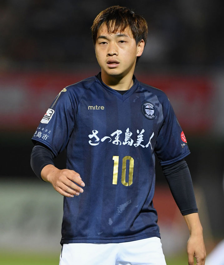 日本の焼酎も！「お酒スポンサーロゴ」のサッカーユニフォーム8選｜写真13