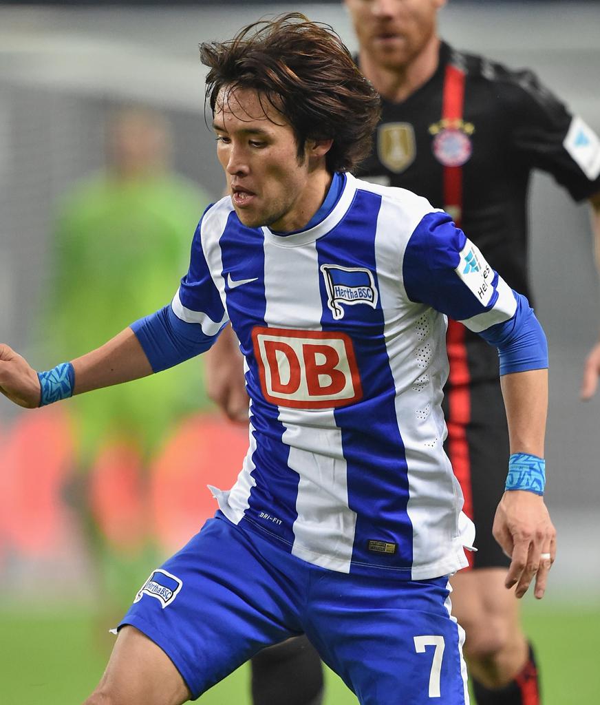 最高にかっこいい「青白ストライプ」ユニフォームを着る海外5チーム｜写真4