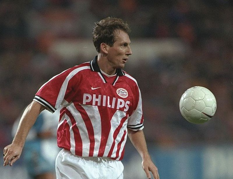 サッカーの歴史上「最も美しいハゲ選手」TOP8｜写真11