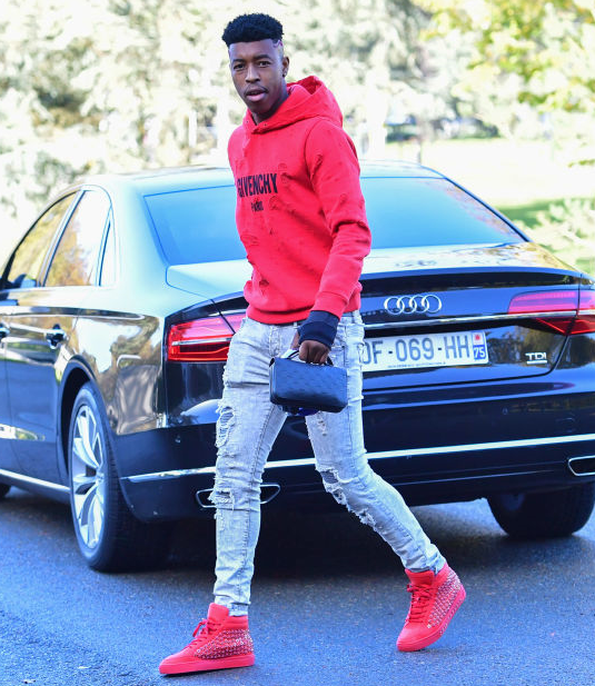 フランス代表選手たちの「最新私服ファッション」を見まくる！｜写真10