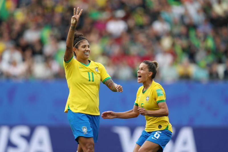 なでしこジャパンは何位？女子W杯、最高のユニフォームTOP20｜写真4