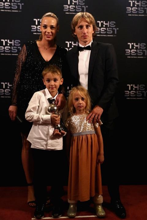 FIFA授賞式2017に出席した選手の彼女＆奥さんの写真まとめ！｜写真7