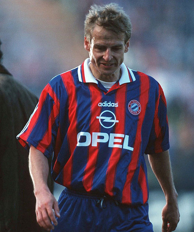 バイエルン、歴史を彩る9つの「2000年代までのユニフォーム」｜写真2