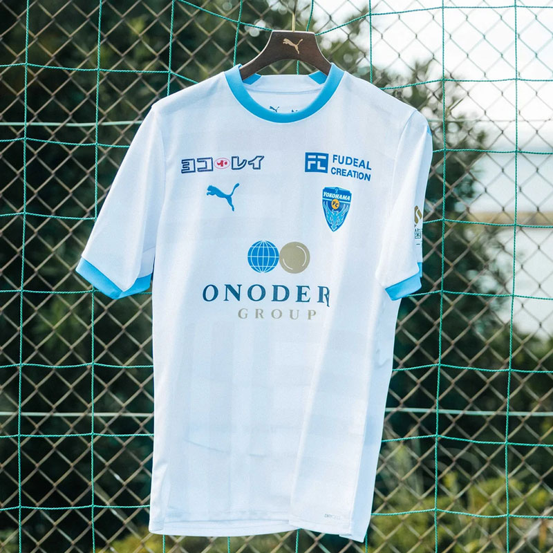 独断と偏見で選ぶ！2023年のJ1「最高にかっこいいユニフォーム」10選｜写真15