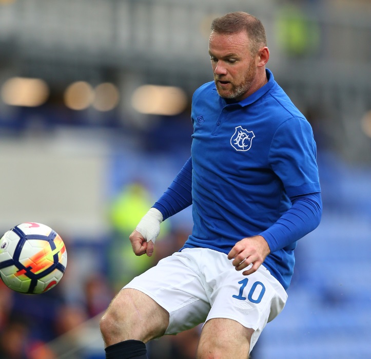 日本代表も！サッカー史上最高の「超シンプルデザインユニフォーム」TOP11｜写真17