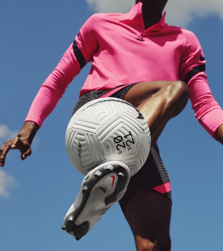 NIKEが新スパイク『ファントムGT』を発表！史上最もデータを駆使したモデル｜写真6