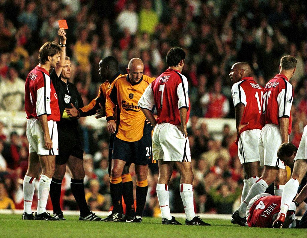 福岡のザヘディだけじゃない！2試合以上連続でレッドカードを受けた選手たち｜写真3