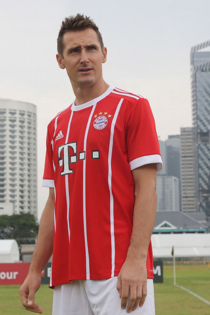 近代サッカーで生きた「純粋ストライカー」10名｜写真8