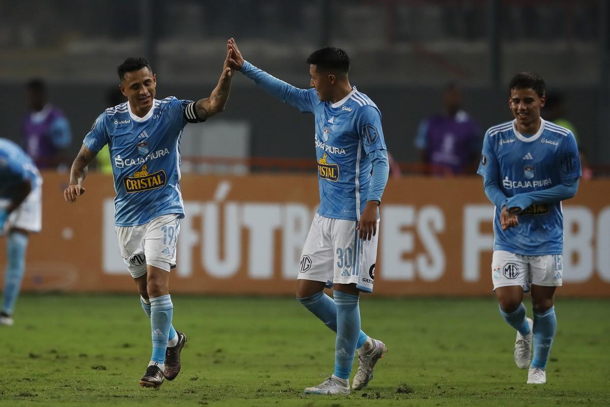 「実は企業や商品の名前が付いている」有名サッカークラブ｜写真4