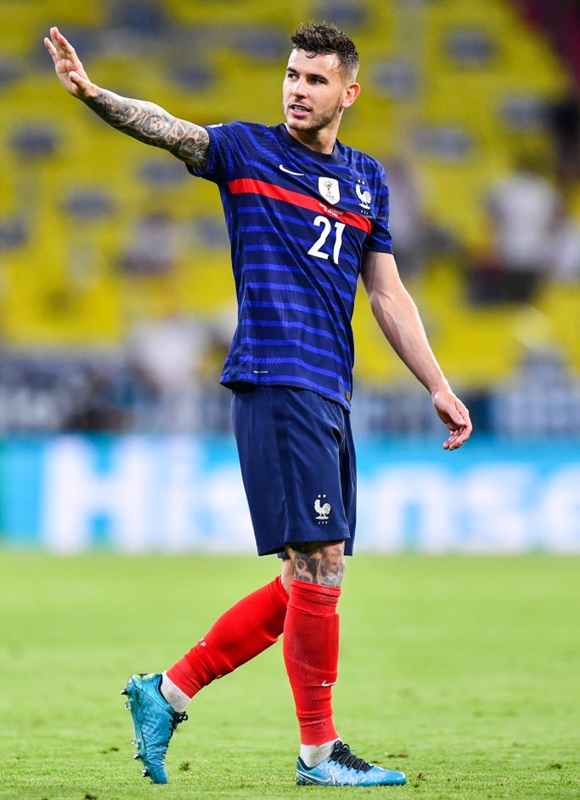 3大メーカーが激闘中！フランス代表の着用スパイクまとめ（EURO2020）｜写真21