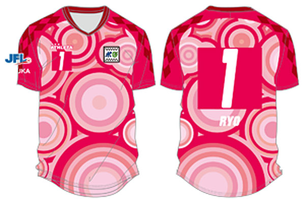 カズもさっそく着用！鈴鹿ポイントゲッターズ、2022新ユニフォームを発表｜写真5