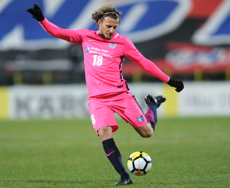 フォルランがいる香港王者キッチー、ACLでも着用の2017-18ユニフォーム｜写真7