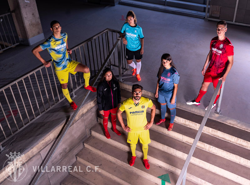 ビジャレアル、21-22新ユニフォーム！NEWキットで久々のCLへ｜写真7