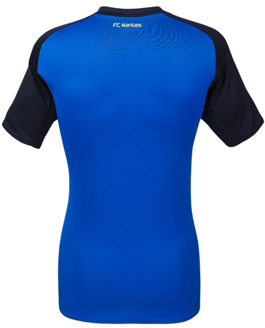 リーグアンで躍進のナント、「伝統」と「モダン」の2017-18ユニフォーム！｜写真6