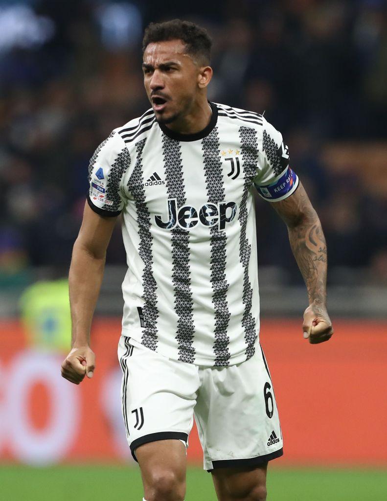 ユヴェントスで「給料が高すぎる選手、安すぎる選手」。ポグバ、ダニーロ、コスティッチ…｜写真5
