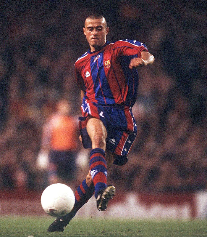 バルセロナ、クラシコで“シーズンダブル”を達成した6つのユニフォーム｜写真8