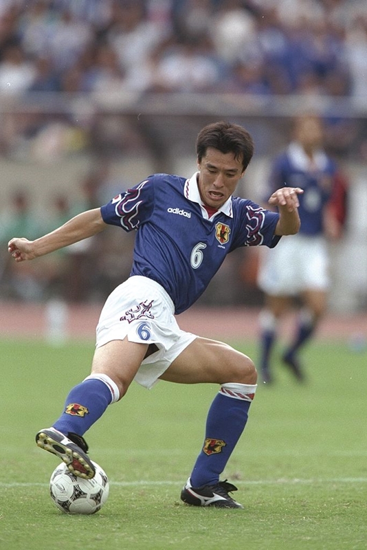 三笘！長友！日本代表、W杯に出場した「大学サッカー経験者」最強ベストイレブン｜写真6