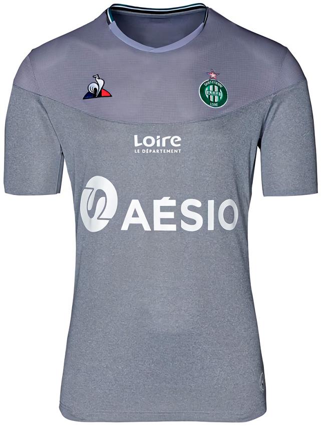 サンテティエンヌ、「美しきレ・ヴェール」2019-20ユニフォームを見る｜写真7