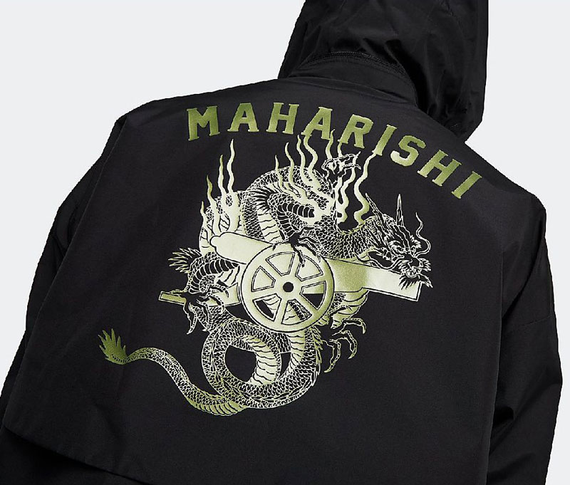 アーセナルと人気ブランド『MAHARISHI』の限定コラボウェアが登場！「日本の浮世絵」に触発の龍をデザイン｜写真8