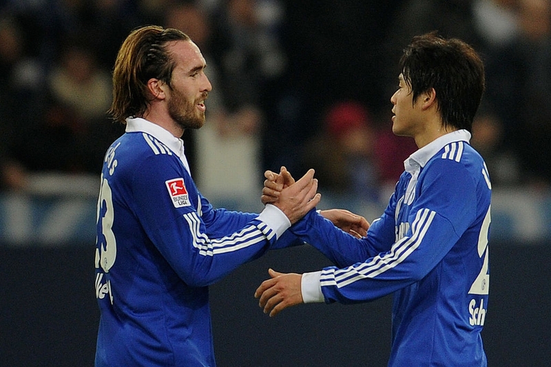 内田篤人が一緒にプレーした「最強の同僚ベストイレブン」｜写真5