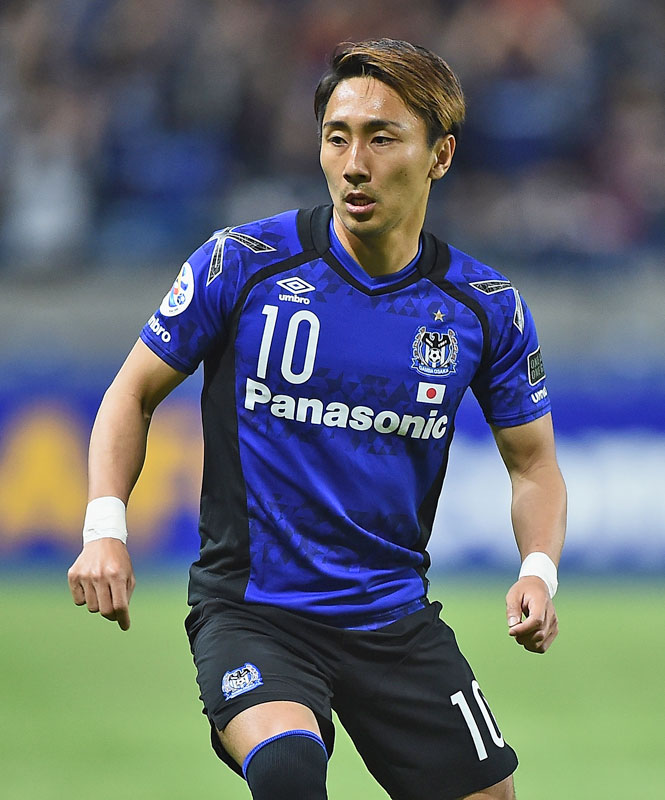 ガンバ大阪、アンブロとの契約終了...最高にかっこいい「UMBROユニフォーム」8選｜写真2