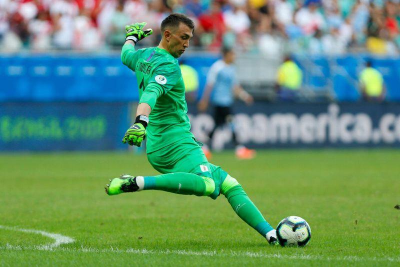 ウイイレ2020「ロングパス最強のゴールキーパー」10名｜写真4