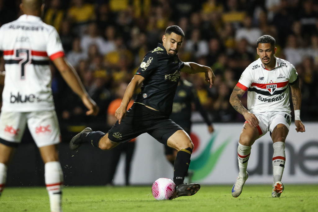 この冬、Jリーグにやって来るかもしれない外国人選手たち（2024-25年／MF・DF・GK編）｜写真6