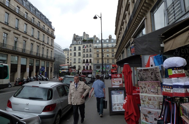 一流サッカー選手御用達、ジバンシィのパリ店に行ってみた｜写真9