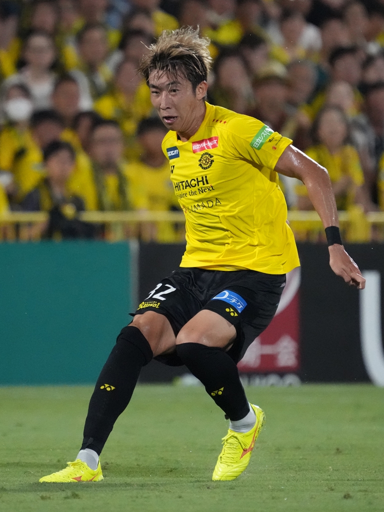 サッカー日本代表、全選手の契約メーカーと着用スパイク一覧（2024年10月シリーズ完全版） ｜写真28