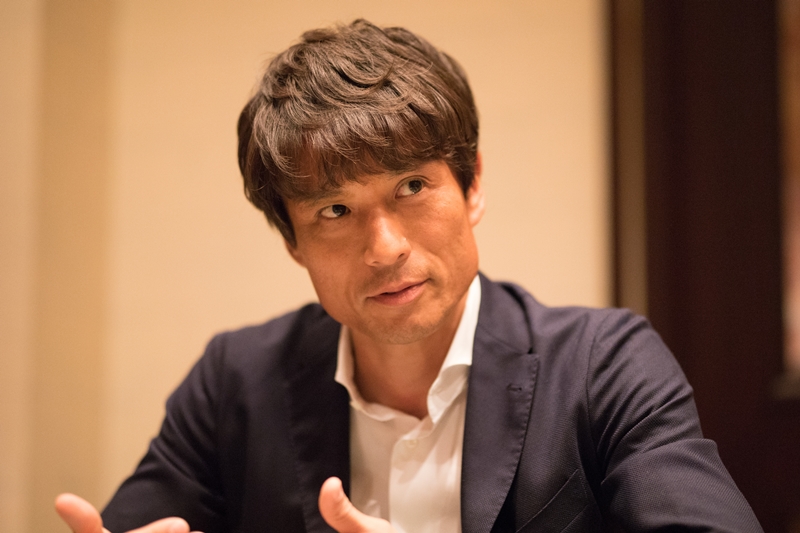 宮本恒靖と名波浩がスペシャル対談！リーガにクラシコ、そして「日本代表監督」の話も｜写真4
