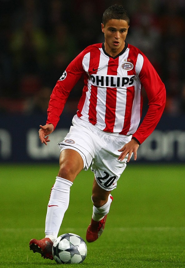 「堂安はどうなる！PSVで大スターになった後に低迷した3人の大物」｜写真2