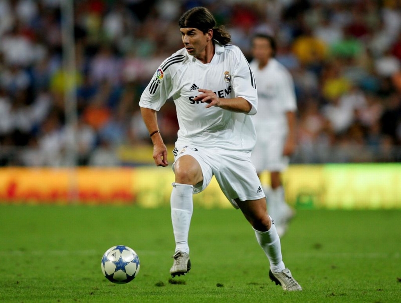 バルセロナとレアル・マドリー「合わせた最悪イレブン」がこれ｜写真12