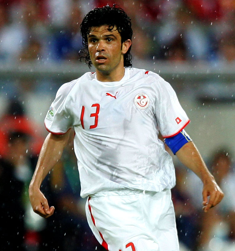 W杯日本戦ユニも！チュニジア代表、「変幻自在なユニフォーム」7選｜写真4