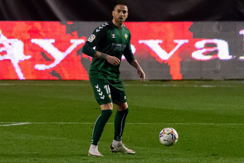 ウイイレ2021「フィジカル最高のセントラルMF」ランキング｜写真5